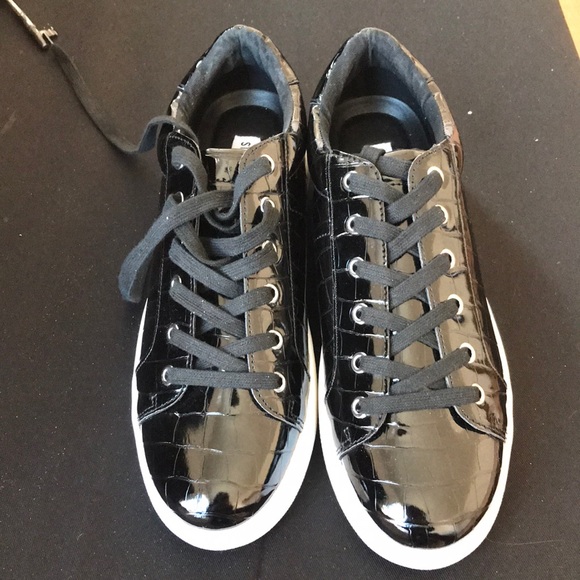 Downsizing - Picture 3 of 3